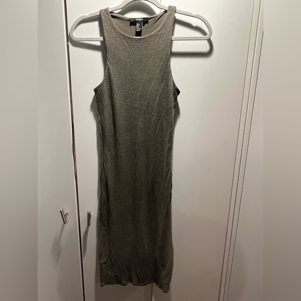 Forever 21 sleeveless bodycon dress olive green